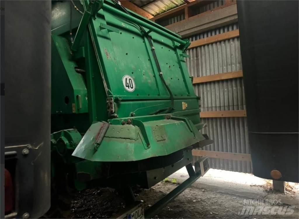 Tebbe HS 200 Epandeur de fumier
