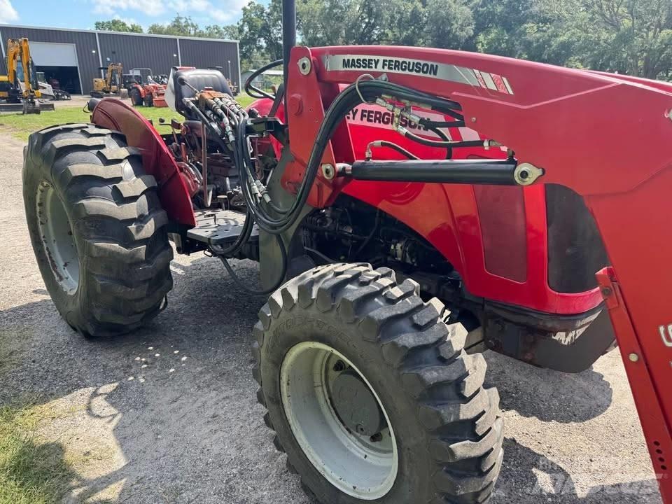 Massey Ferguson 2635 Tracteur