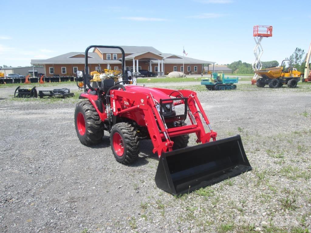 TYM T474HST Tracteur