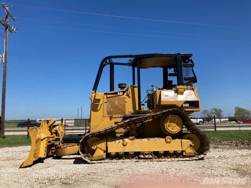 CAT Bulldozer D4H Bouteurs sur chenilles