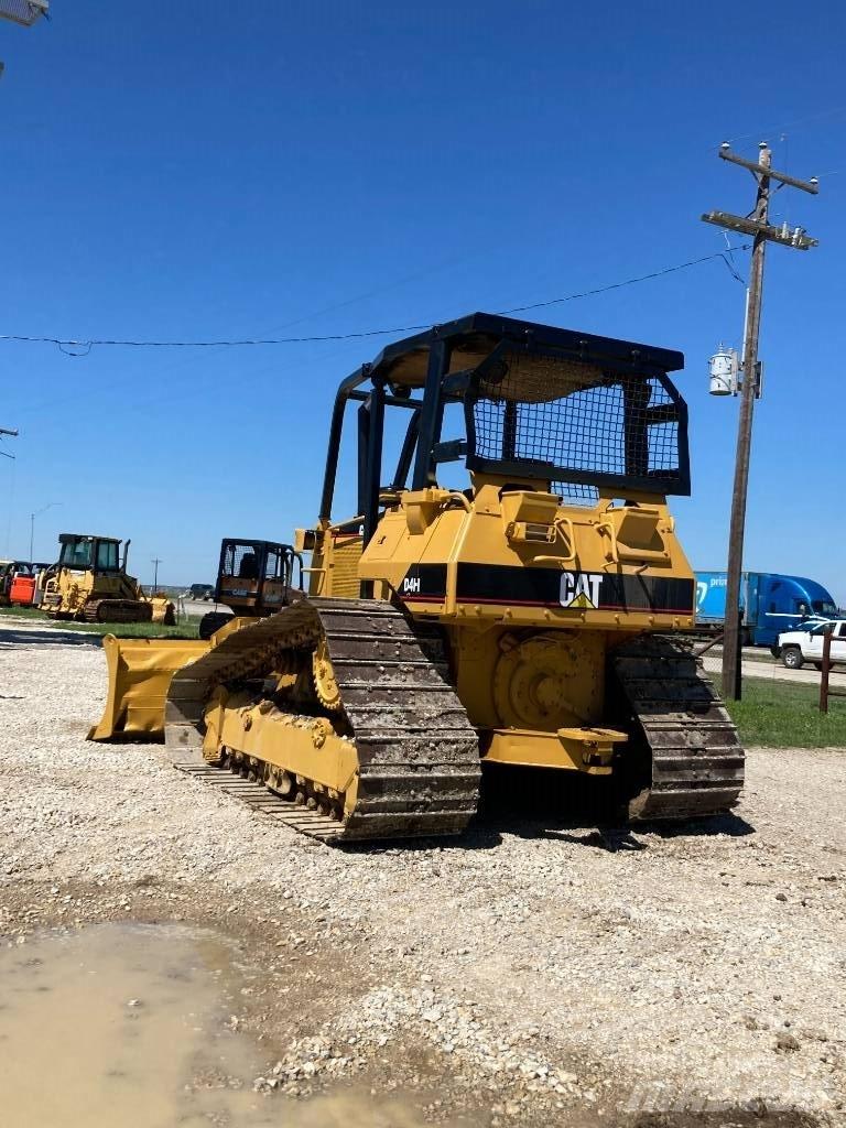 CAT Bulldozer D4H Bouteurs sur chenilles