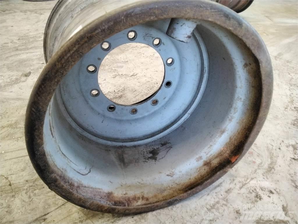 Valmet 860 24x26,5 Pneus, roues et jantes