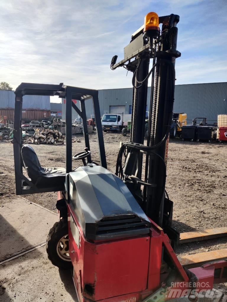 Moffett-kooi M4 Chariot élevateur pour camion