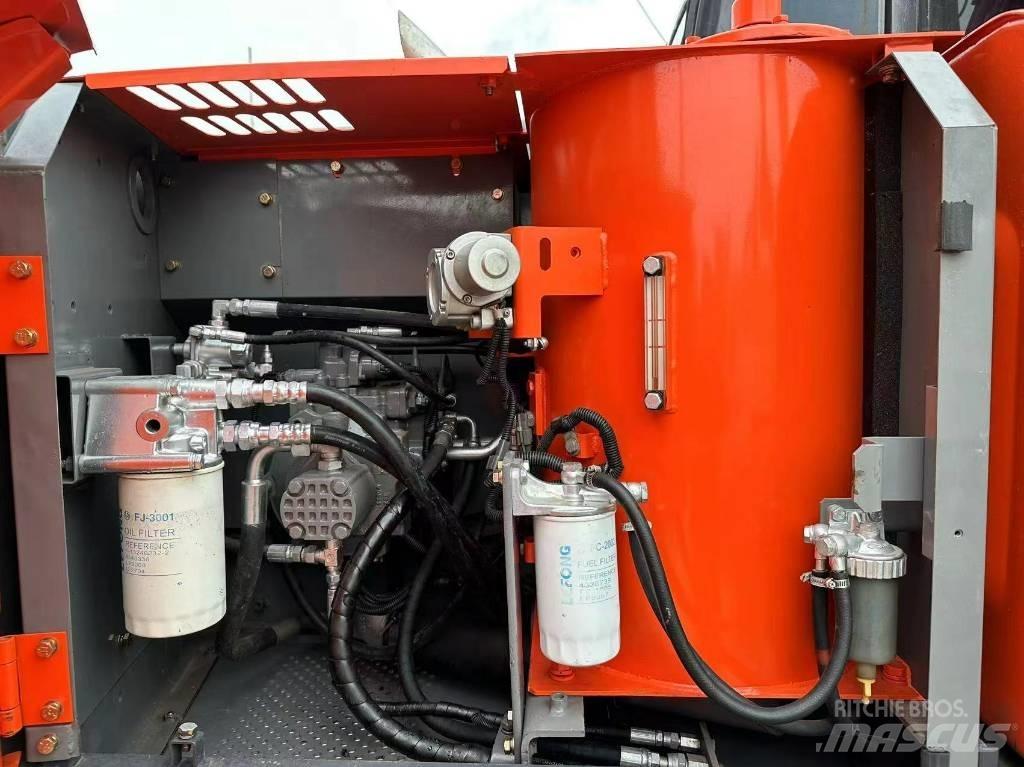 Hitachi ZX 120 Pelle sur chenilles