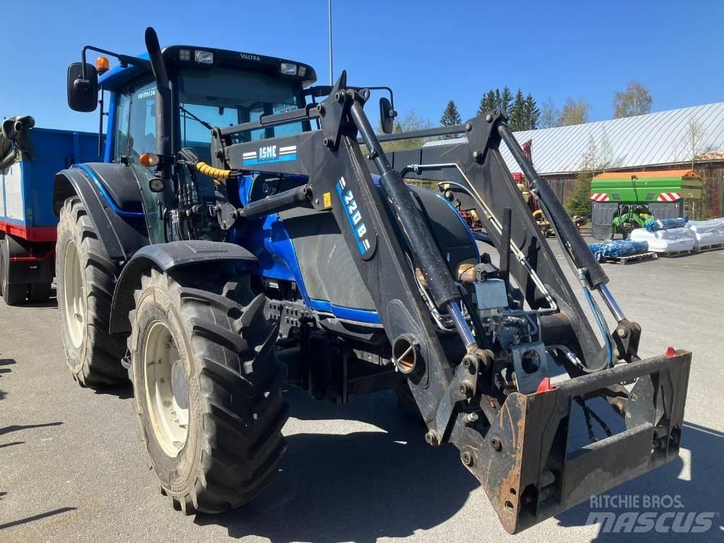 Valtra T 151 Tracteur
