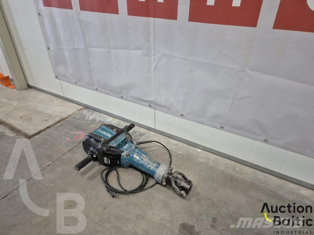 Makita HM1812 Autres