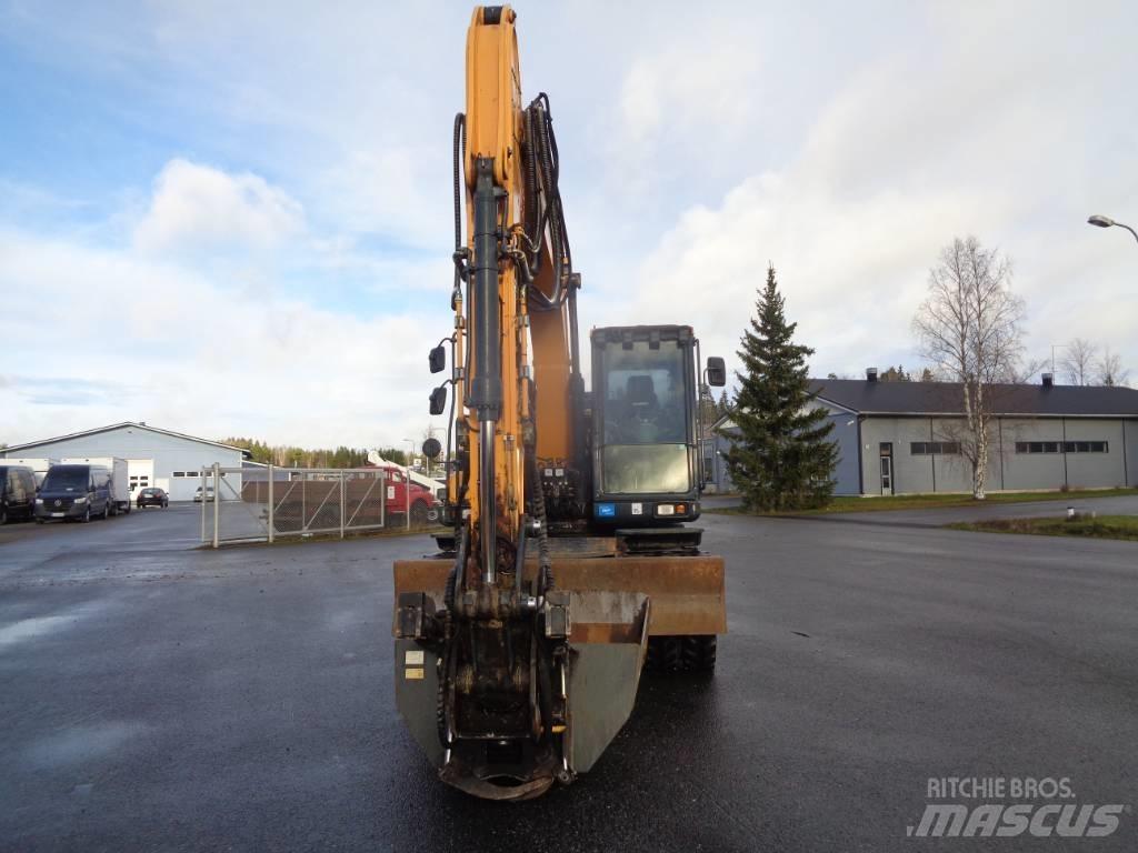 Hyundai HW 140 Pelle sur pneus