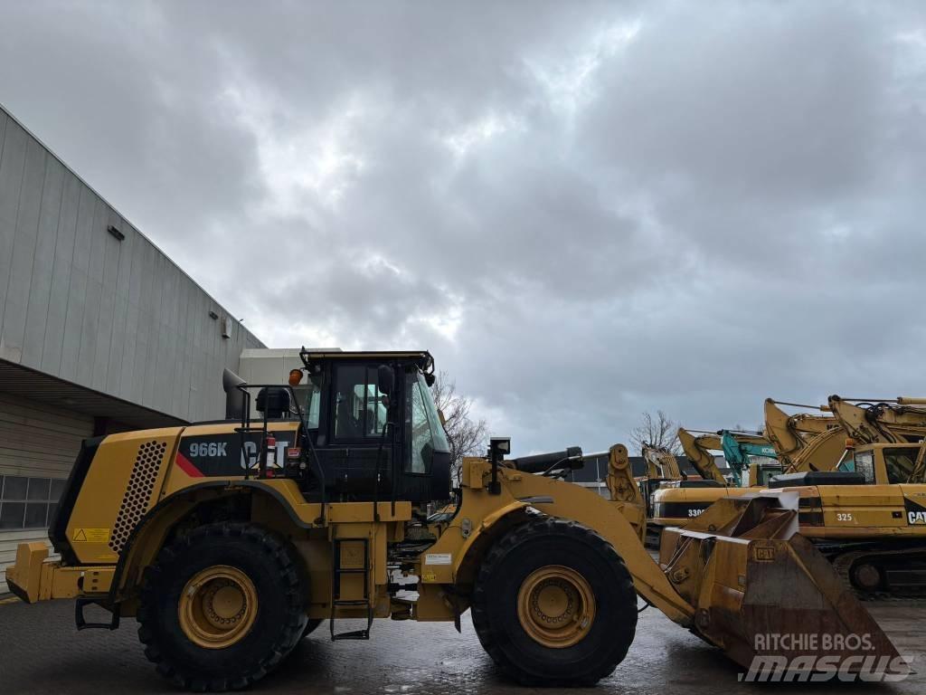 CAT 966 K Chargeuse sur pneus