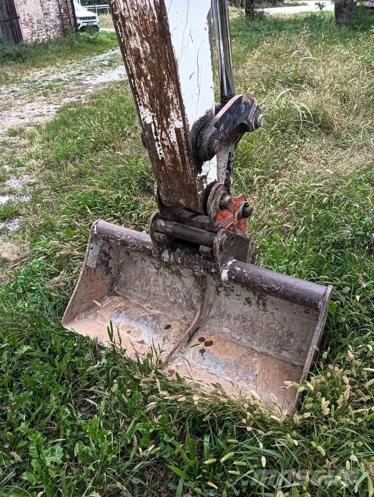 Bobcat 442 B Mini pelle 7t-12t