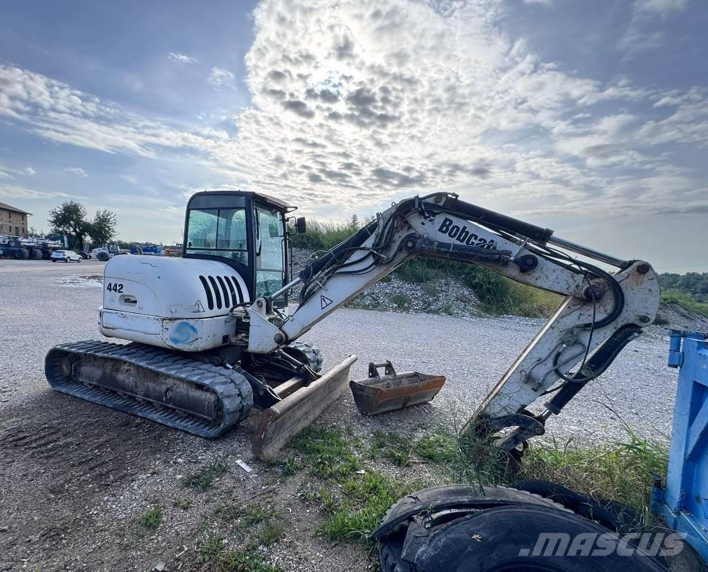 Bobcat 442 B Mini pelle 7t-12t