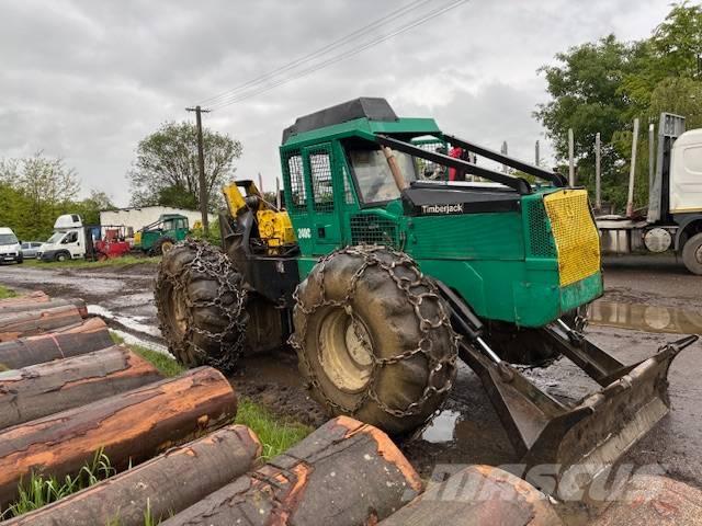 Timberjack 240C Débusqueur