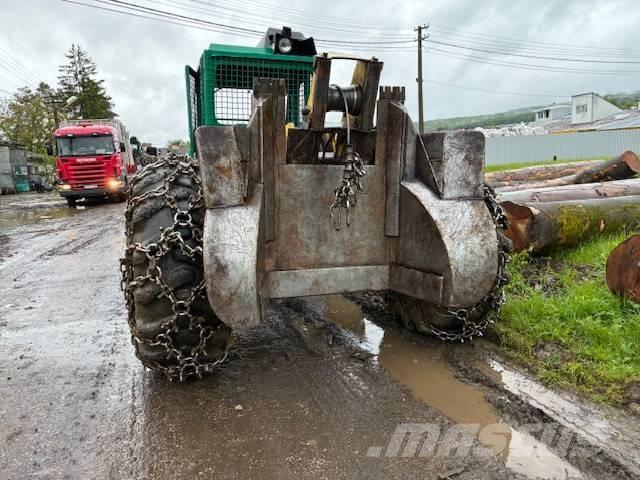 Timberjack 240C Débusqueur