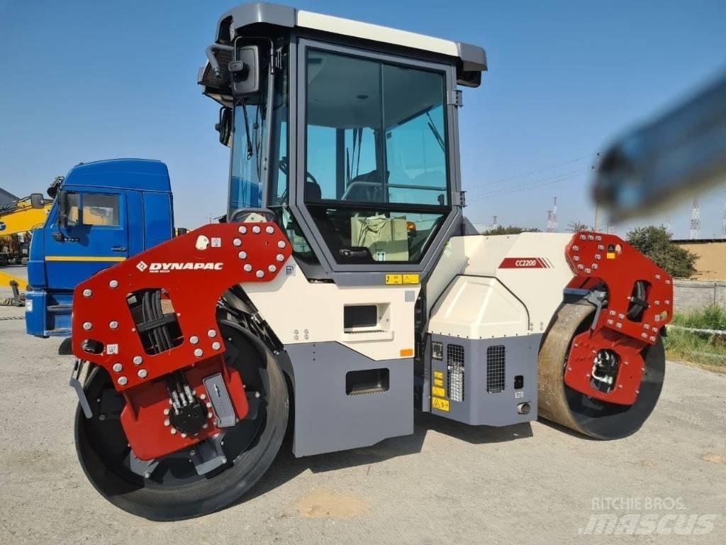 Dynapac CC2200 Rouleaux tandem