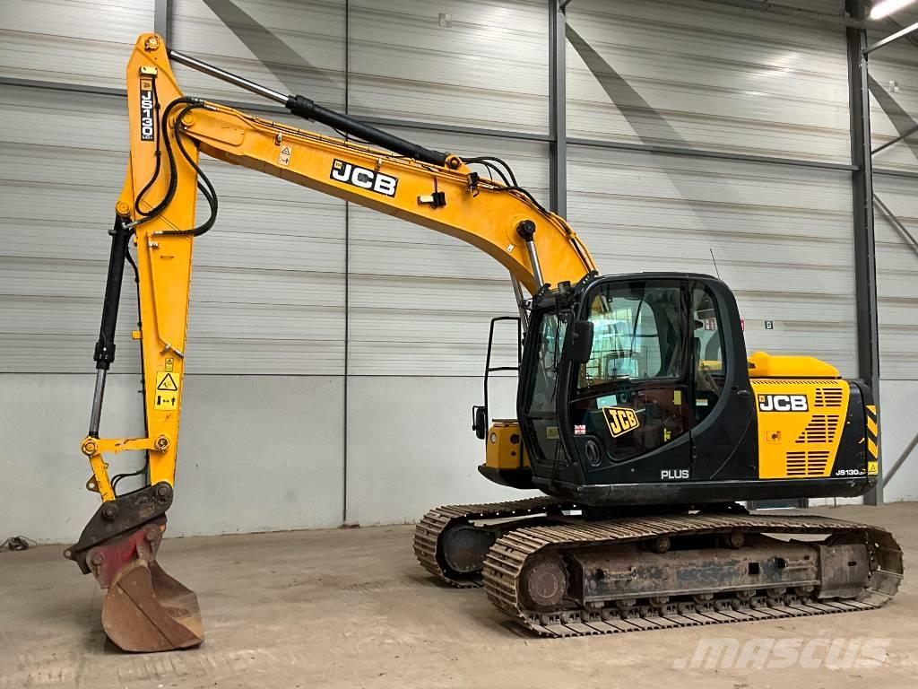 JCB JS 130 LC Pelle sur chenilles
