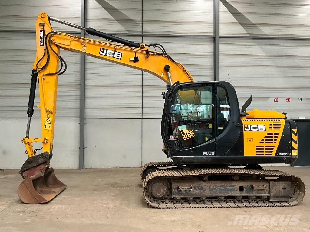 JCB JS 130 LC Pelle sur chenilles