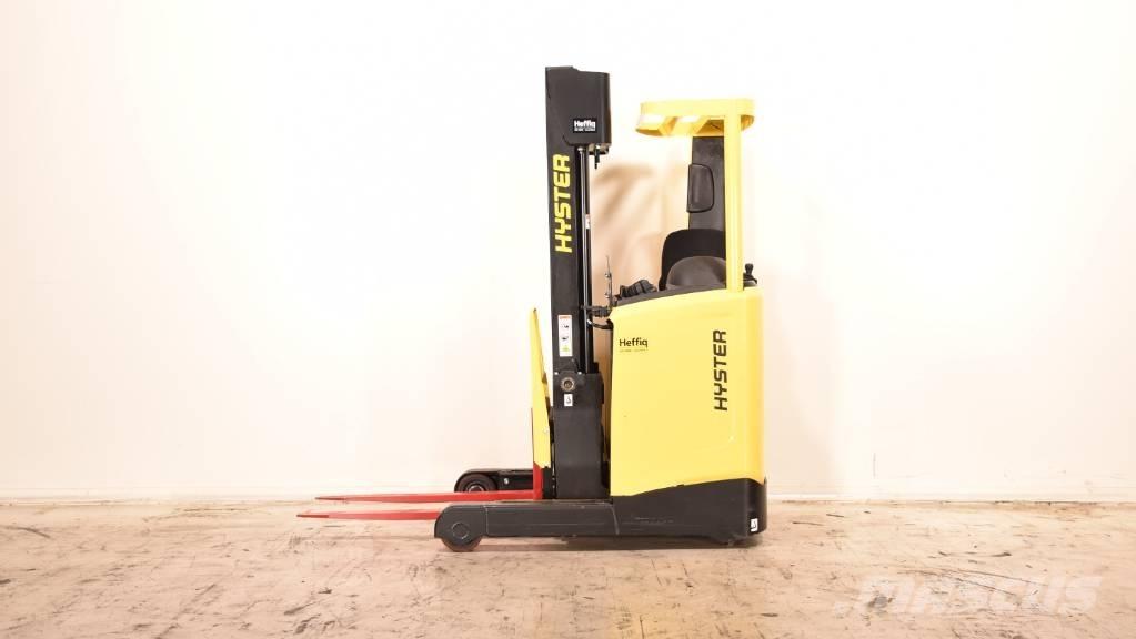 Hyster R 1.2 E Chariot à mât rétractable