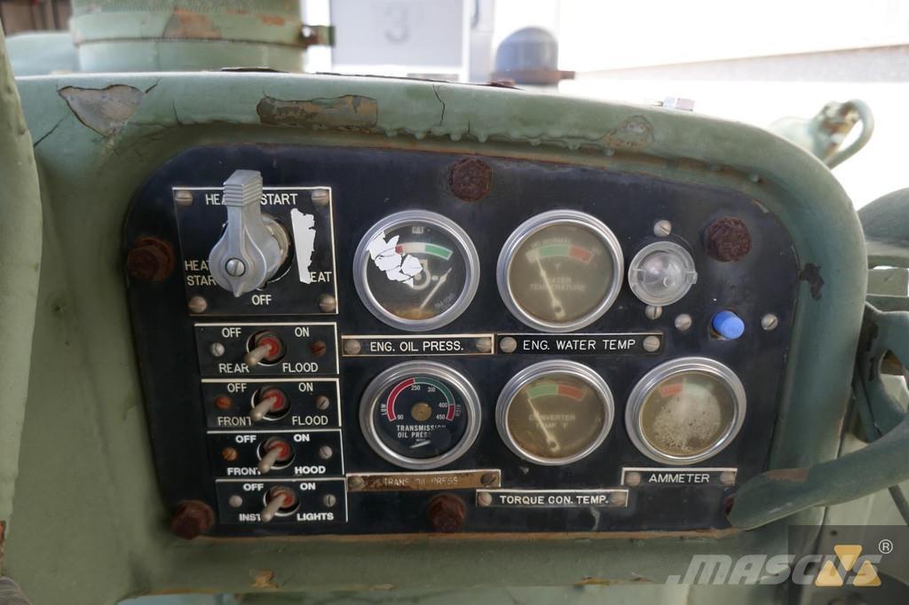 CAT D7F Ex-army Bouteurs sur chenilles