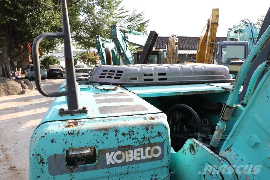Kobelco SK 210-8 Pelle sur chenilles