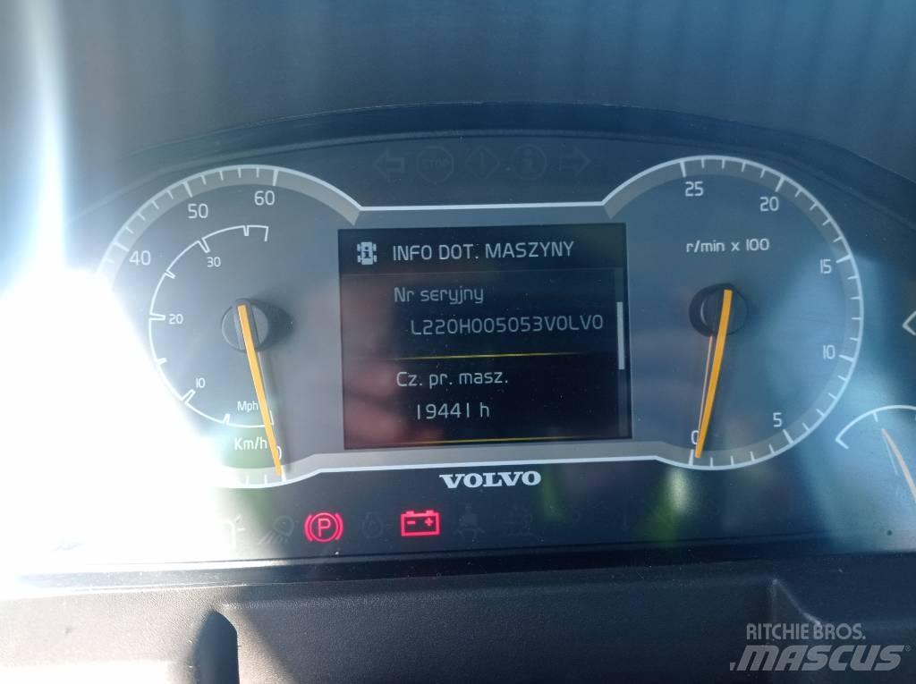 Volvo L 220 H Chargeuse sur pneus