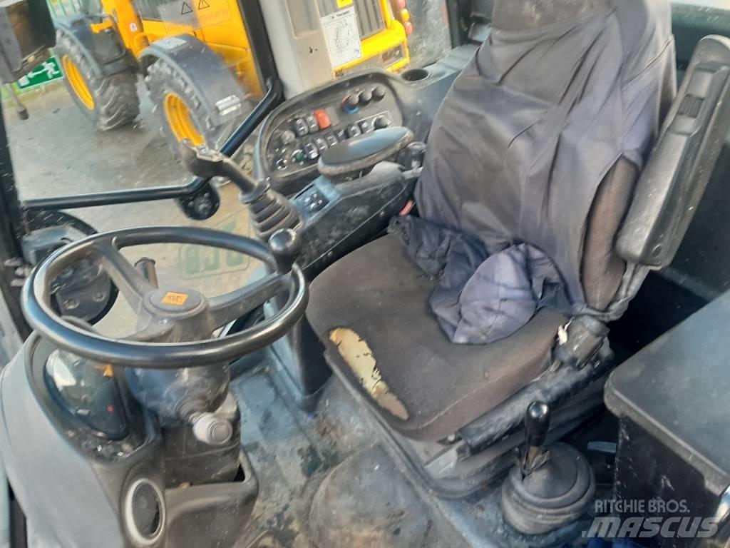 JCB TM 320 S Télescopique agricole