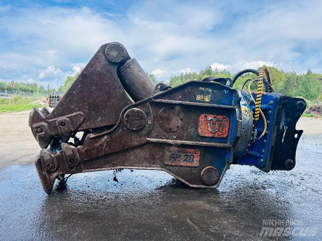 Trevibenne FR28 Concasseur de Travaux Publics