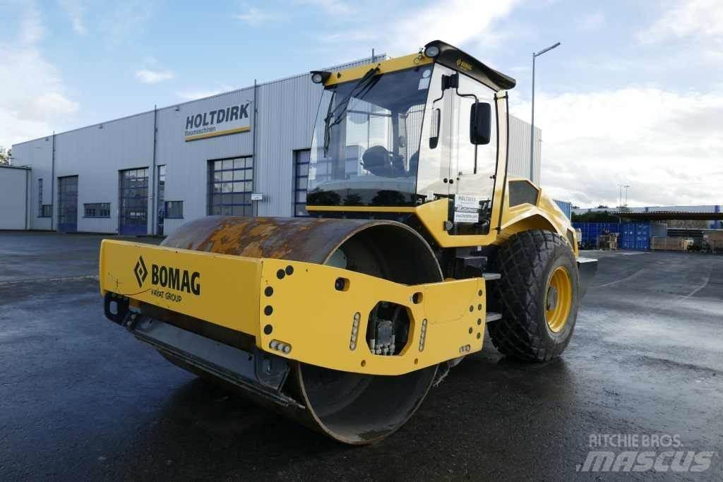Bomag BW 213 D-5 Compacteur de sol