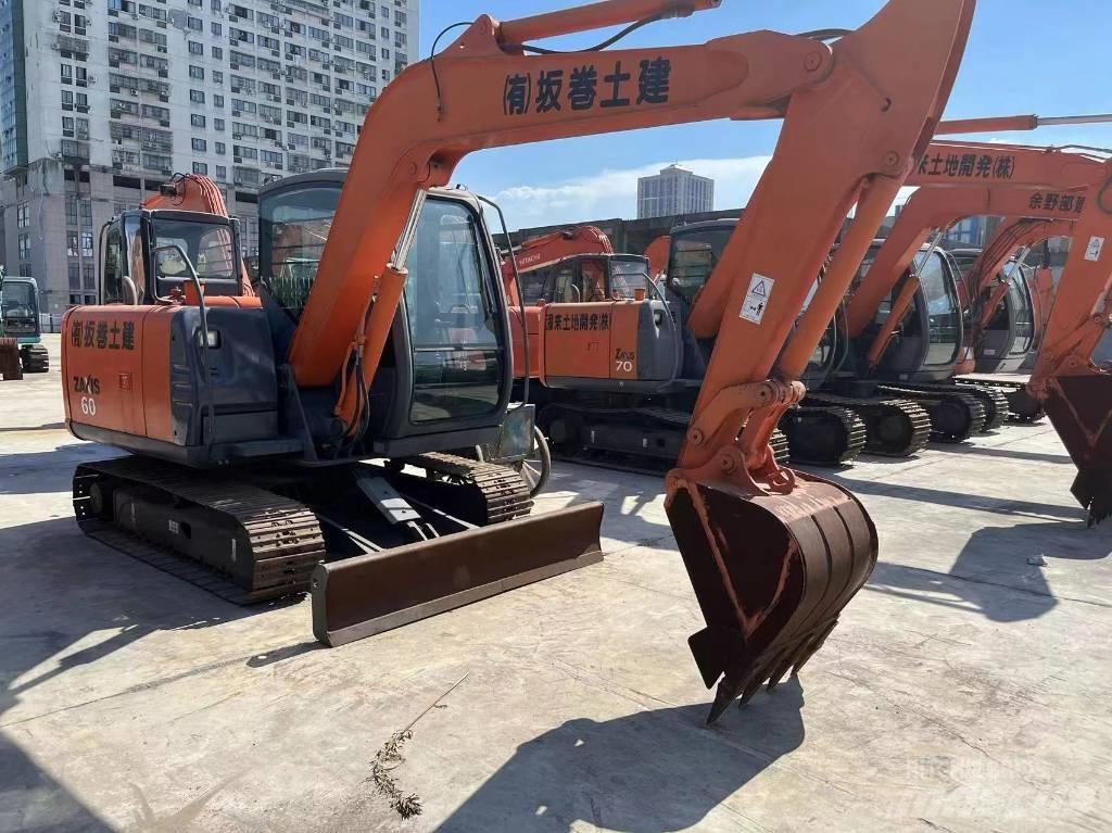 Hitachi ZX 60 Pelle sur chenilles