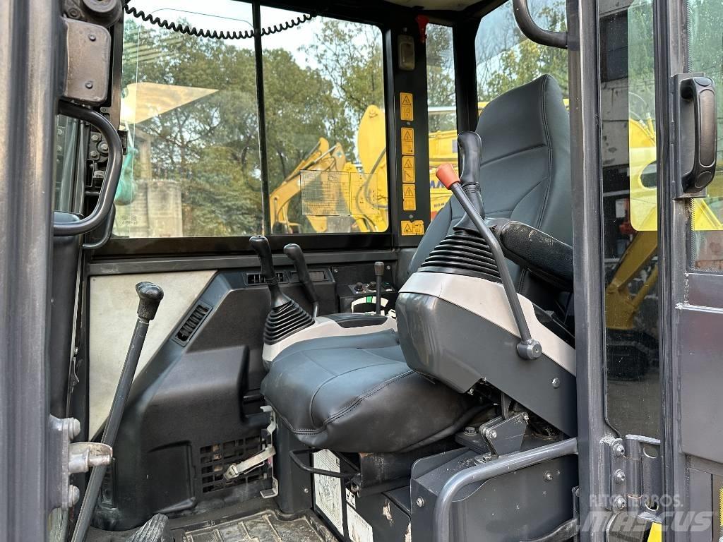Komatsu PC 56-7 Mini pelle < 7t
