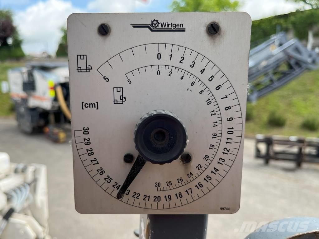 Wirtgen W 1000 F Fraiseuse à froid