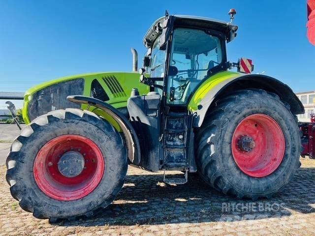CLAAS Axion 950 Tracteur