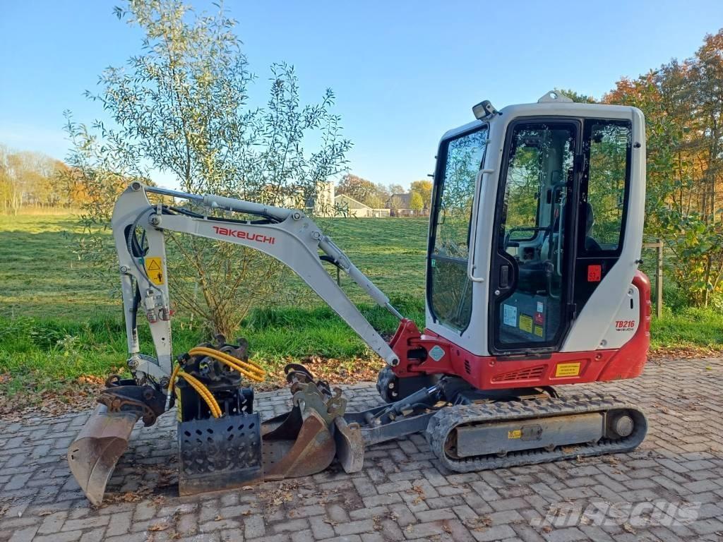 Takeuchi TB 216 Mini pelle < 7t