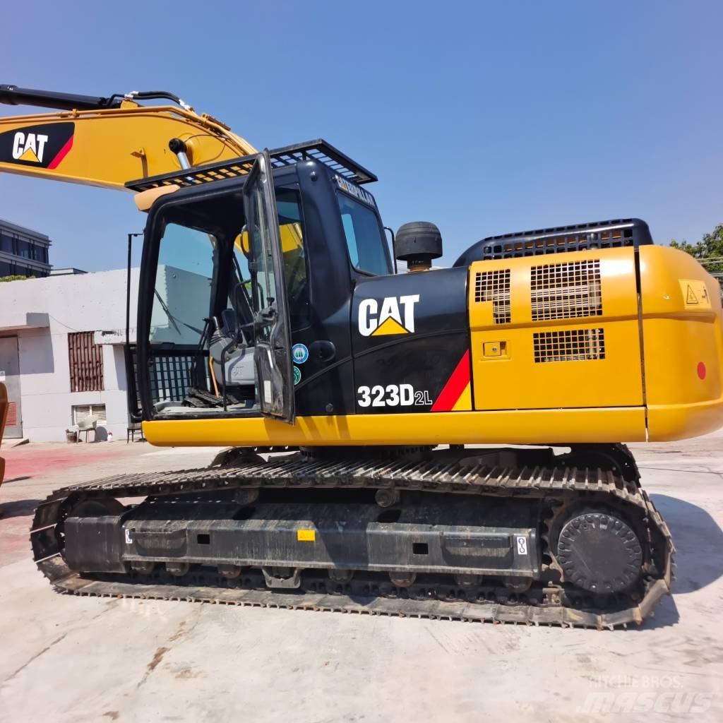 CAT 320 D2L Pelle sur chenilles