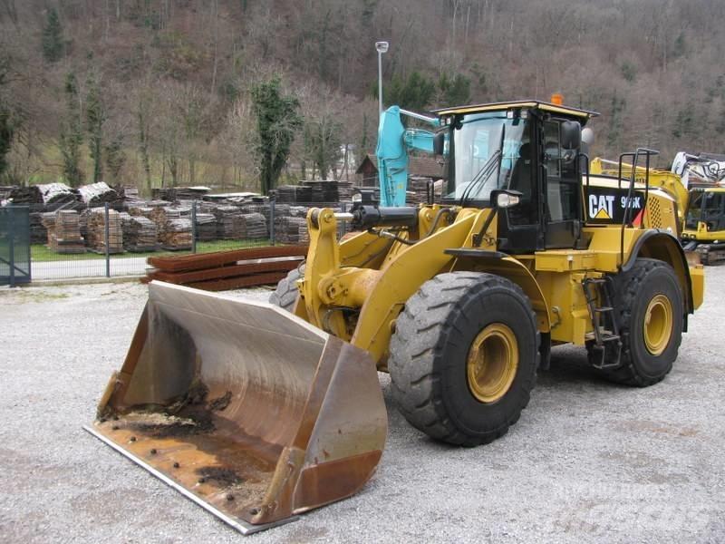 CAT 966K Top stanje Chargeuse sur pneus