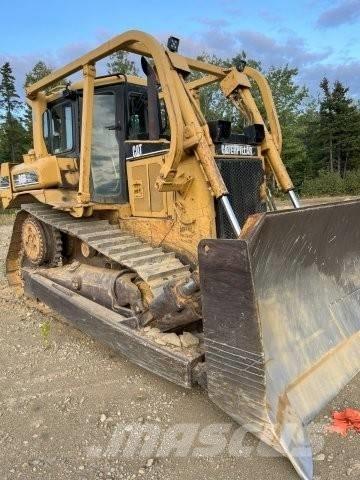 CAT D 6 R XL Bouteurs sur chenilles