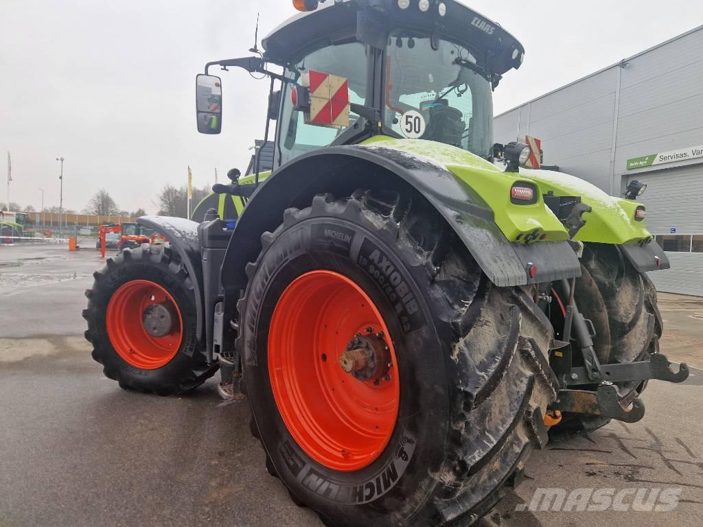 CLAAS Axion 960 Tracteur