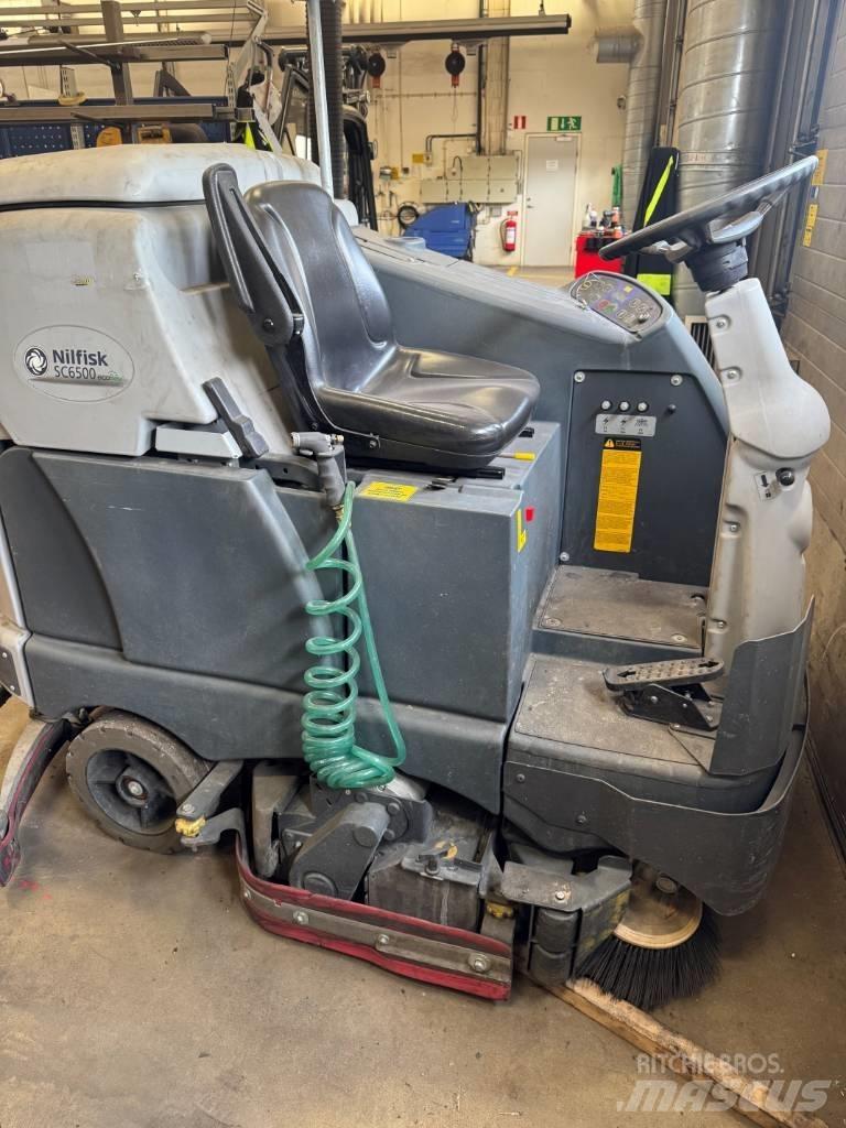 Nilfisk SC6500 Balayeuses d'intérieur