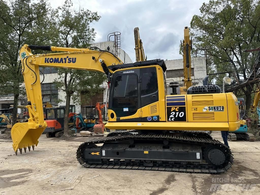 Komatsu PC 210-8 Pelle sur chenilles