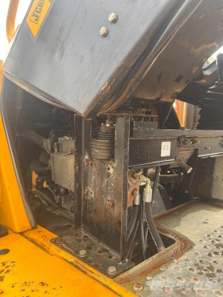 JCB 6 T-1 Mini tombereau