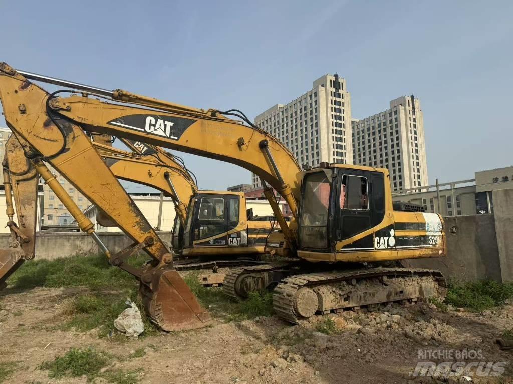 CAT 320 B L Pelle sur chenilles