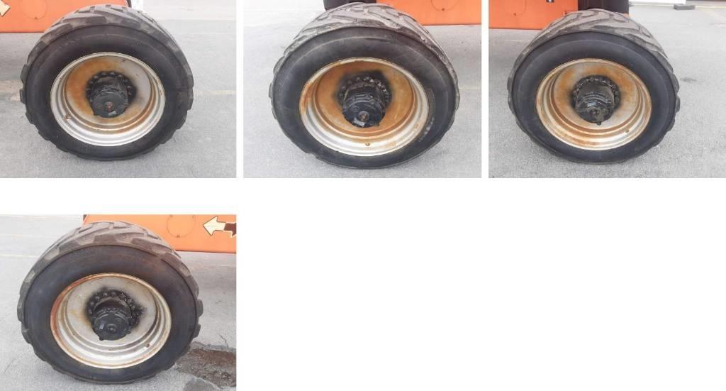 JLG 1200 SJP Nacelles télescopiques