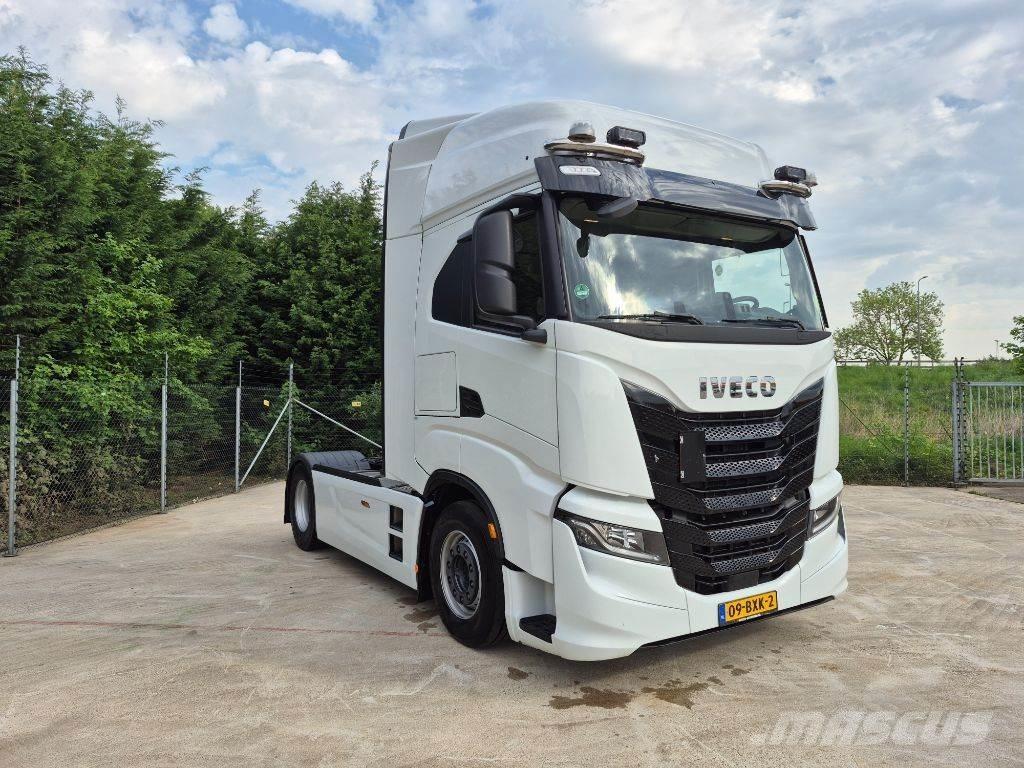 Iveco S-Way 490 Tracteur routier