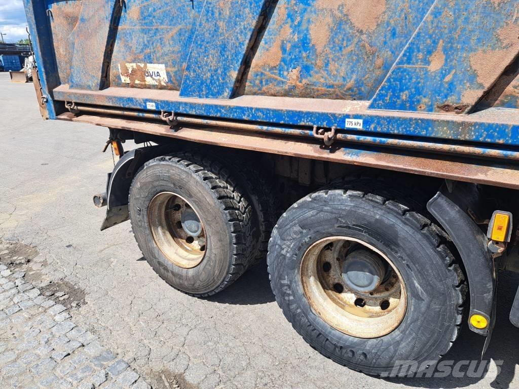 Tatra T 815-2 6x6 Camion benne