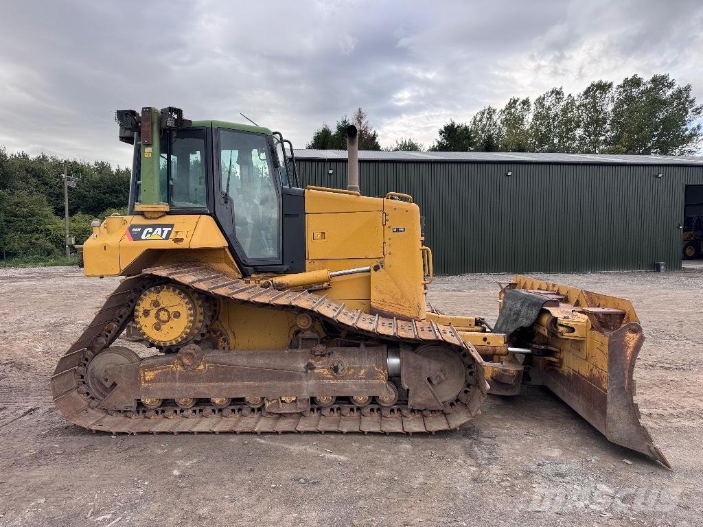 CAT D 6 N LGP Bouteurs sur chenilles