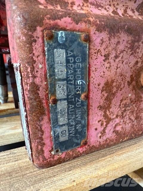 PVE szczęka 300 kg Enfonce pieu hydraulique