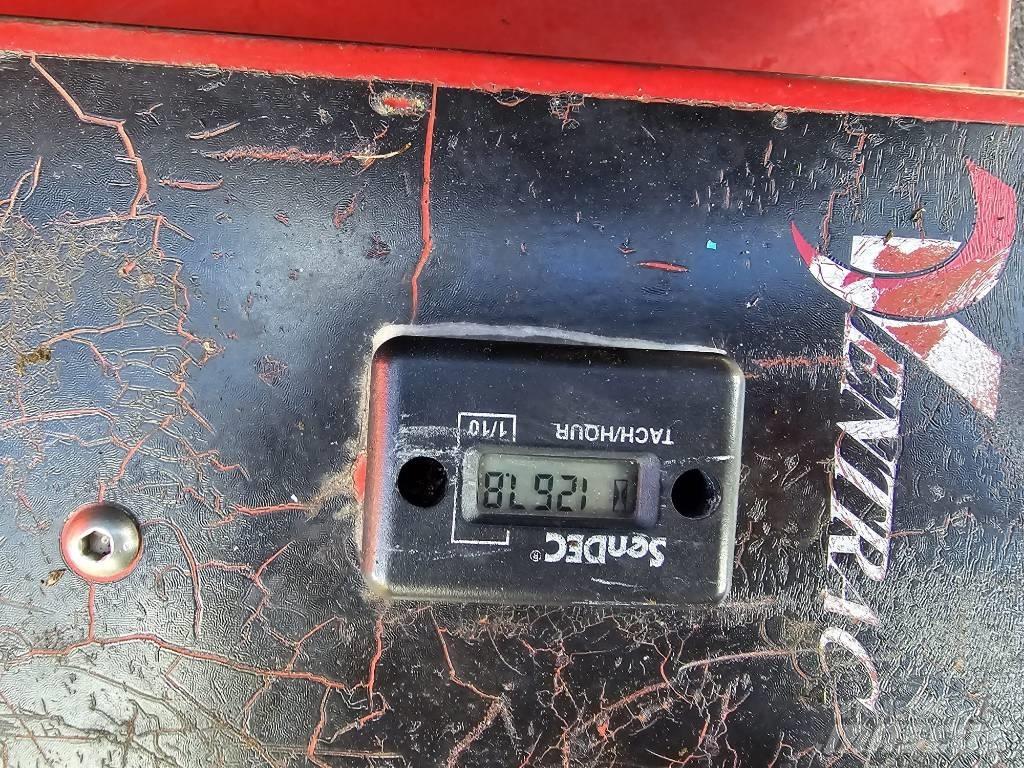 Ventrac 3200 Tondeuses montées