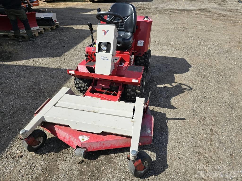 Ventrac 3200 Tondeuses montées