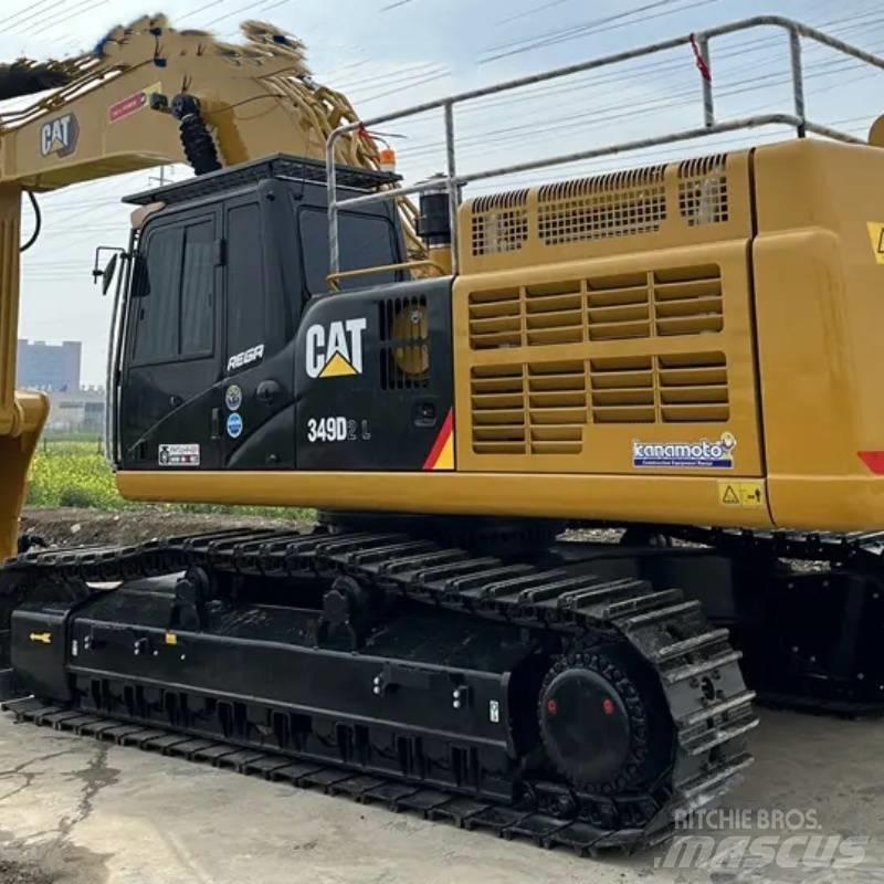 CAT 349 D Pelle sur chenilles
