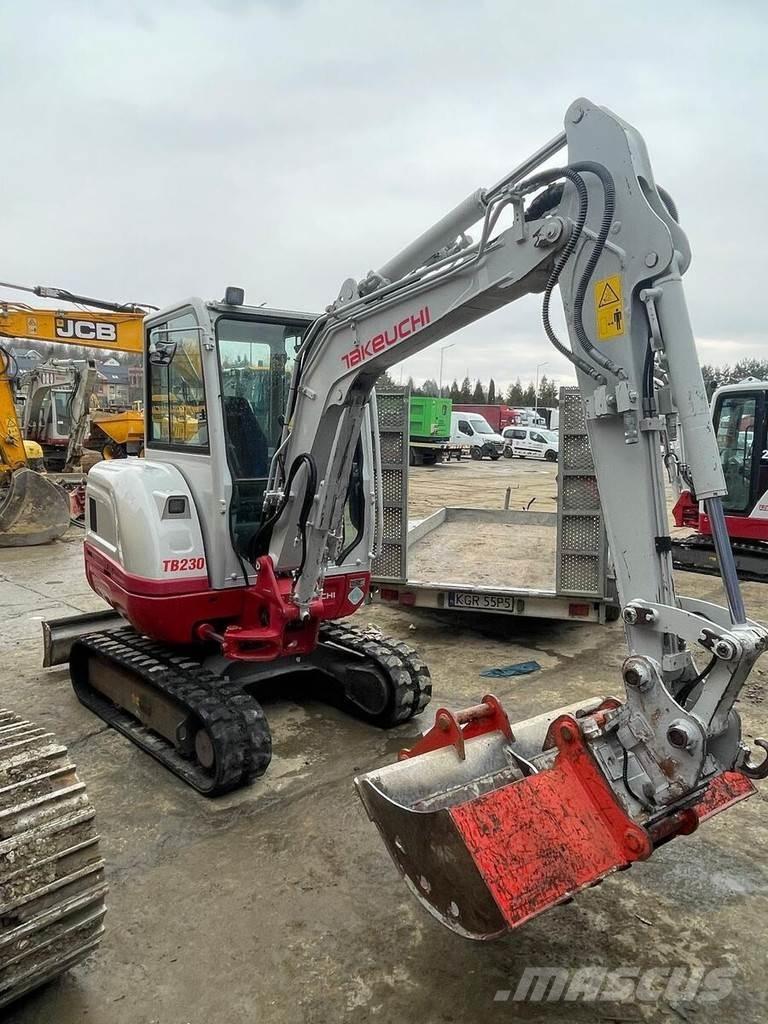 Takeuchi TB230 V3 Mini pelle < 7t