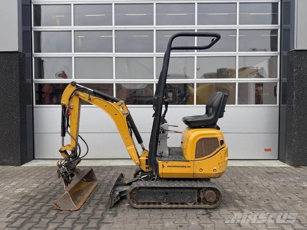 CAT 300.9D Mini pelle < 7t