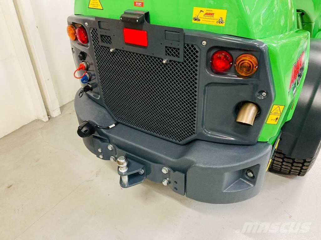 Avant 860 i Mini chargeuse